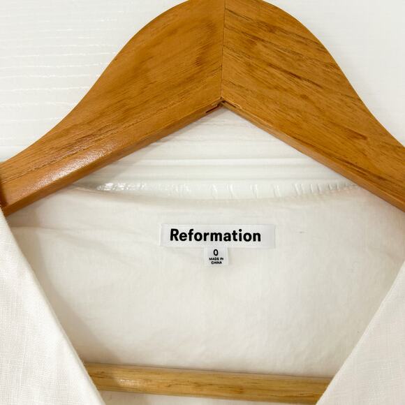 NWOT Reformation Aspen Linen Vest Top White Button Front Tailored Tank Size 0 - Picture 3 of 6